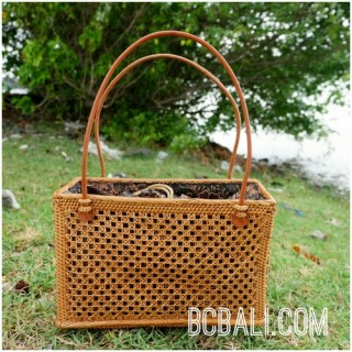 women handbag shopping beach natural handmade rattan grass